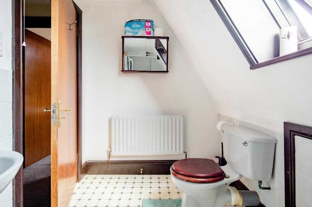 Double Room 2 Mins From Station Belvedere 外观 照片